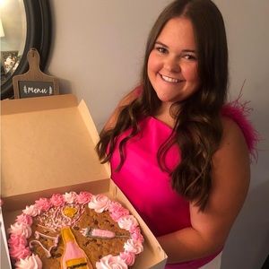 Meet your Posher, Shelby